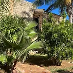 בית הארחה Cannamele קאריני