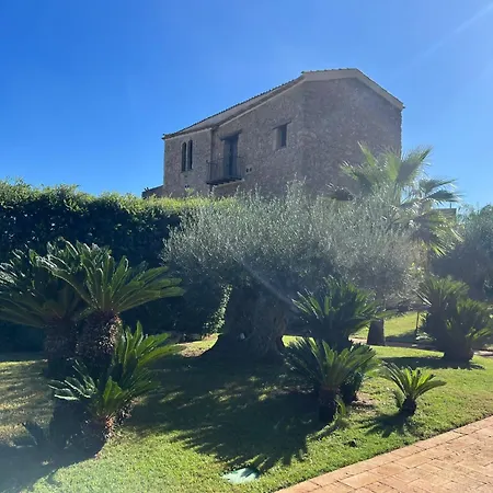 Cannamele בית הארחה